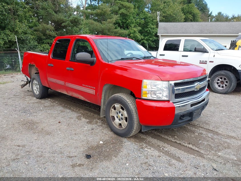 Photo of the 2010 CHEVROLET SILVERADO 1500 LT