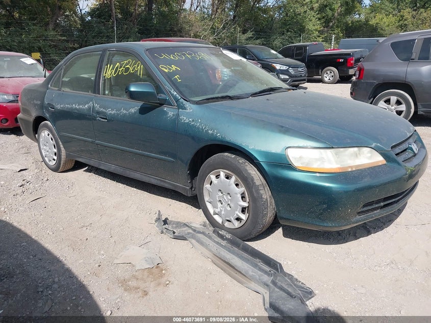 Photo of the 2002 HONDA ACCORD 2.3 LX