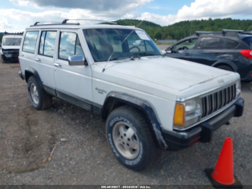 Photo of the 1992 JEEP CHEROKEE LAREDO