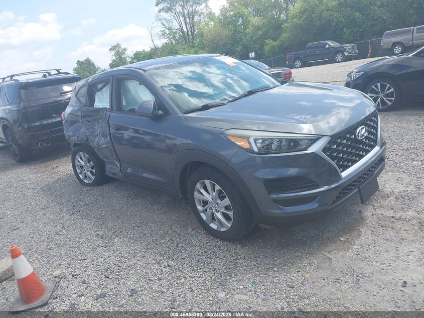 Photo of the 2019 HYUNDAI TUCSON SE