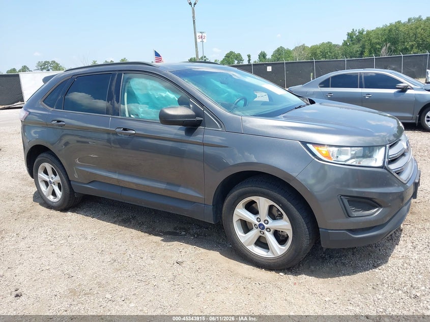 Photo of the 2017 FORD EDGE SE