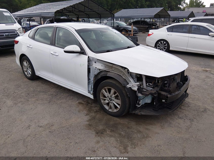 Photo of the 2016 KIA OPTIMA LX