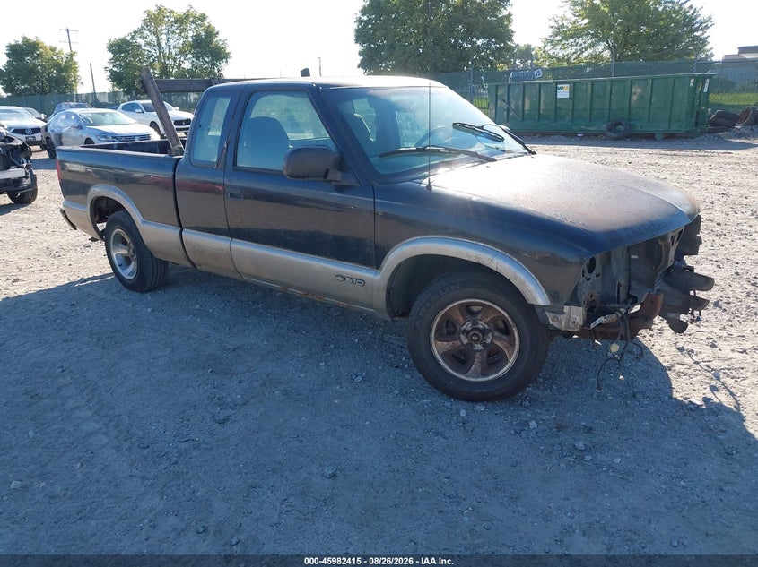 Photo of the 1999 CHEVROLET S-10 LS