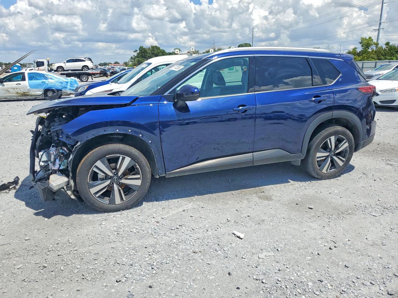 Photo of the 2026 NISSAN ROGUE SL