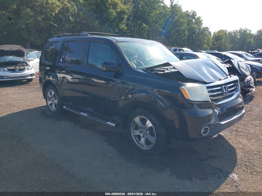 Photo of the 2015 HONDA PILOT EX-L