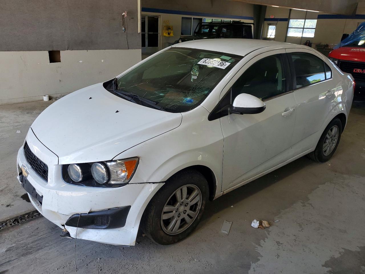 Photo of the 2015 CHEVROLET SONIC LT