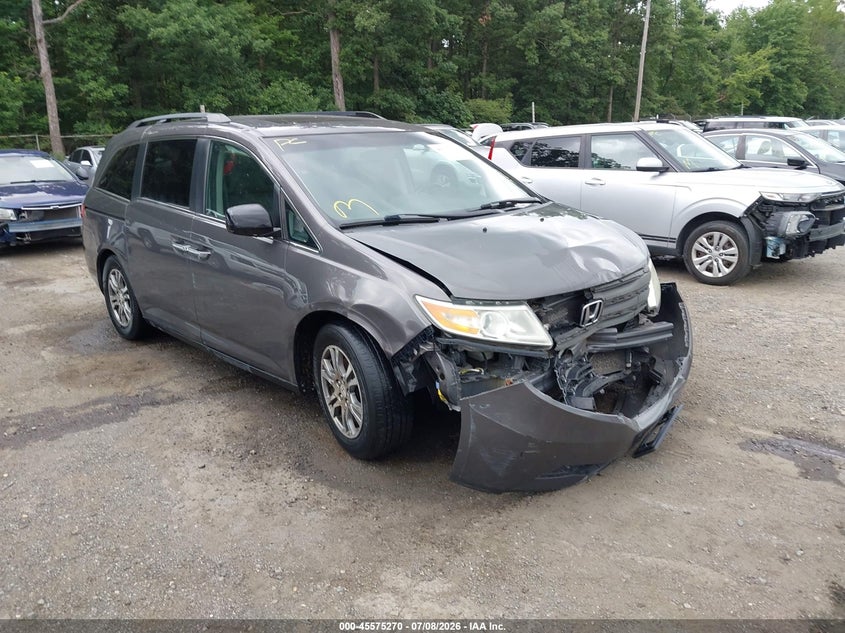 Photo of the 2013 HONDA ODYSSEY EX-L