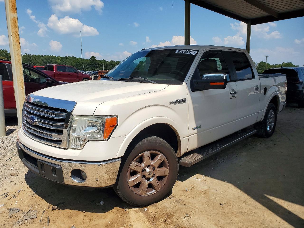 Photo of the 2014 FORD F150 SUPERCREW