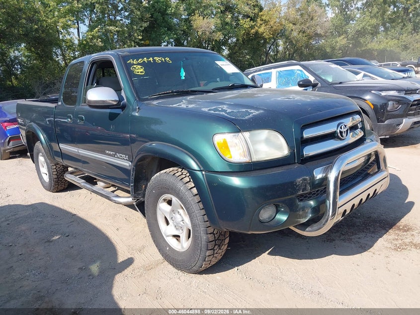 Photo of the 2003 TOYOTA TUNDRA SR5 V8