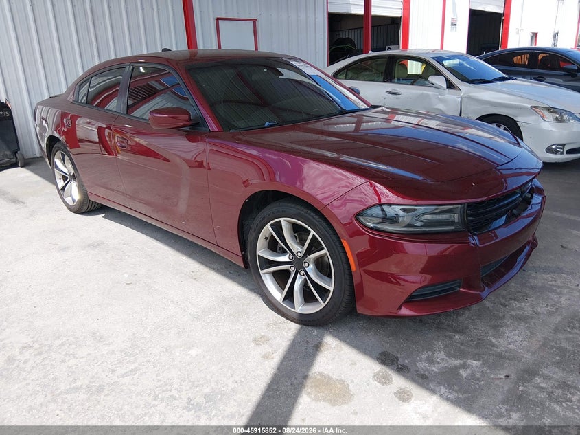 Photo of the 2018 DODGE CHARGER SXT RWD