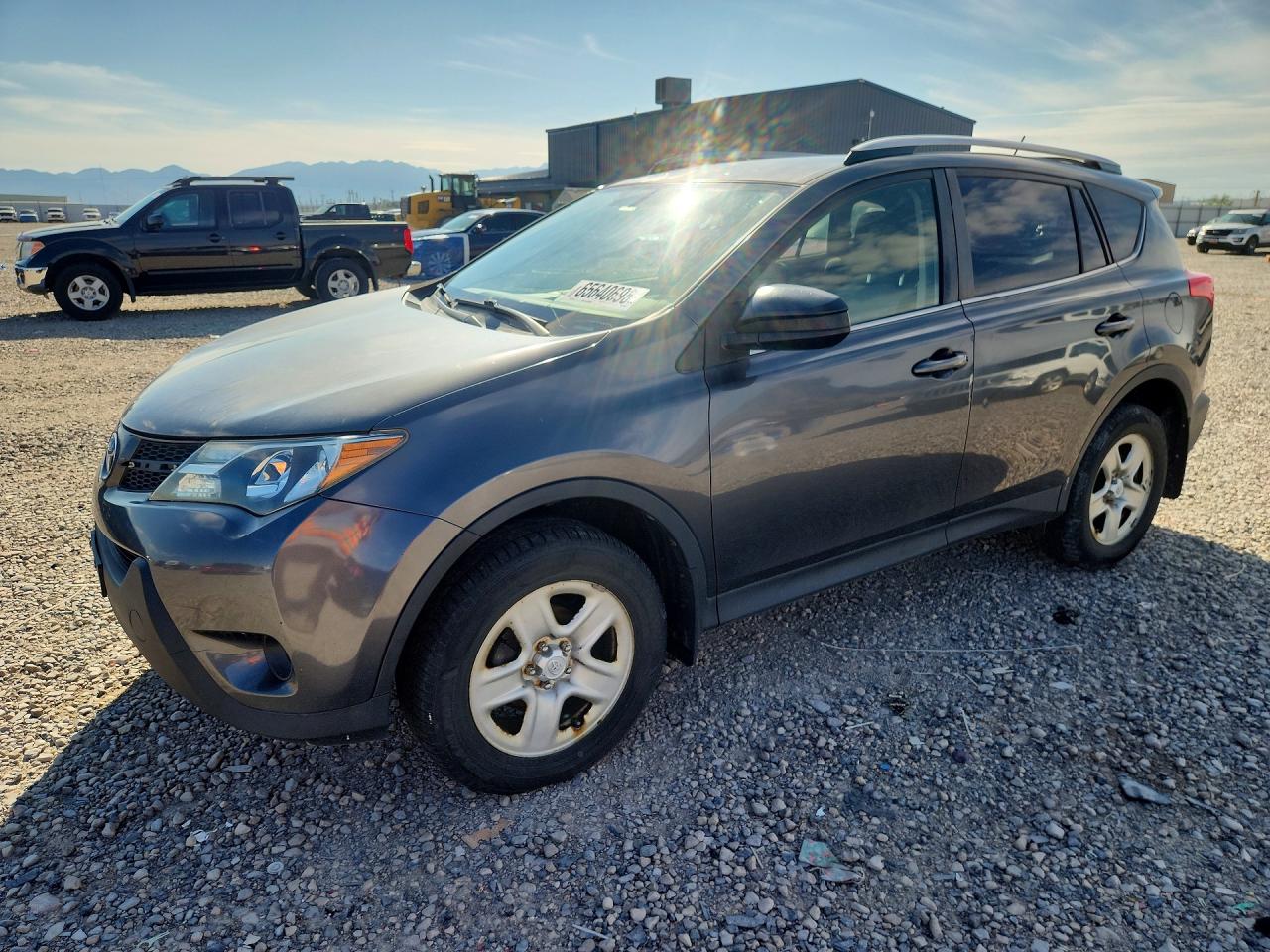 Photo of the 2013 TOYOTA RAV4 LE