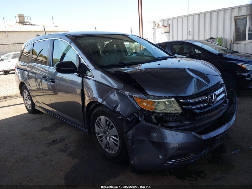 Photo of the 2015 HONDA ODYSSEY LX