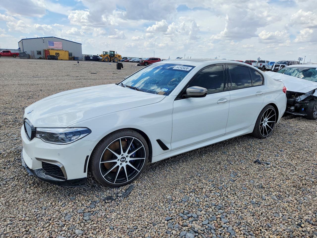 Photo of the 2018 BMW M550XI