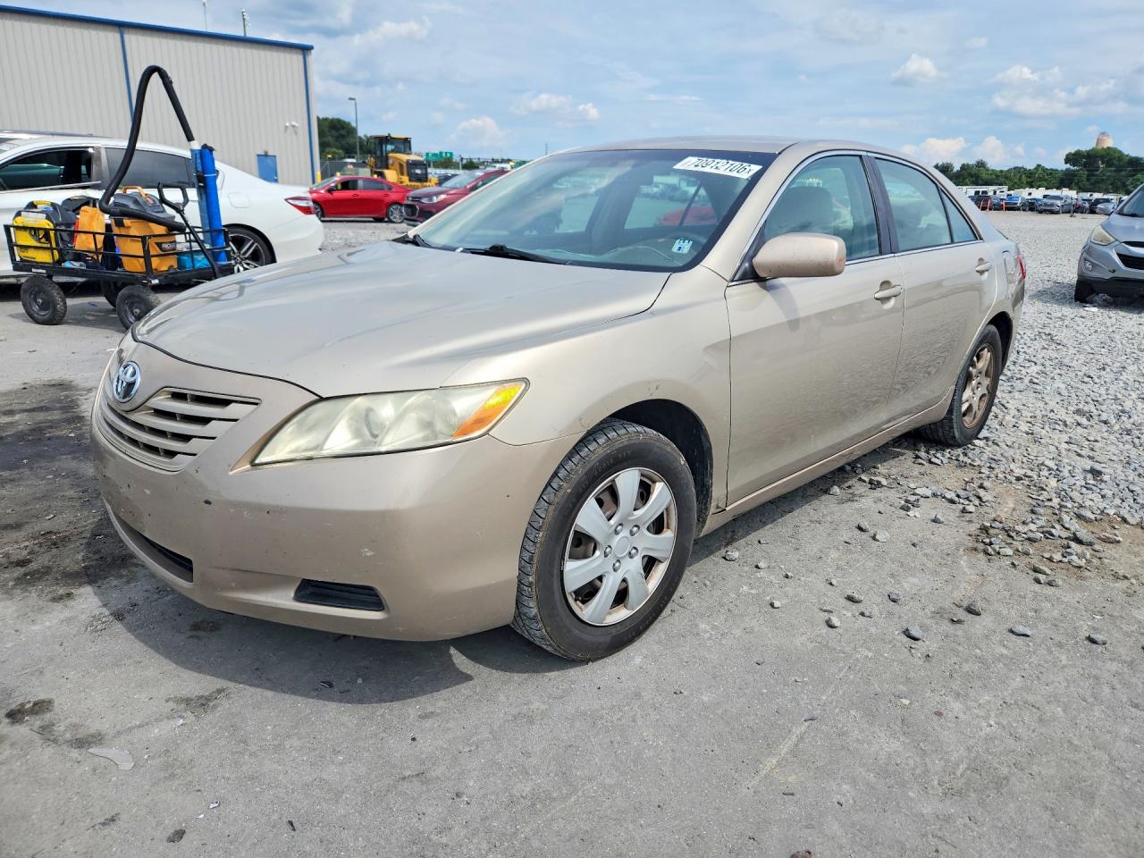 Photo of the 2009 TOYOTA CAMRY LE