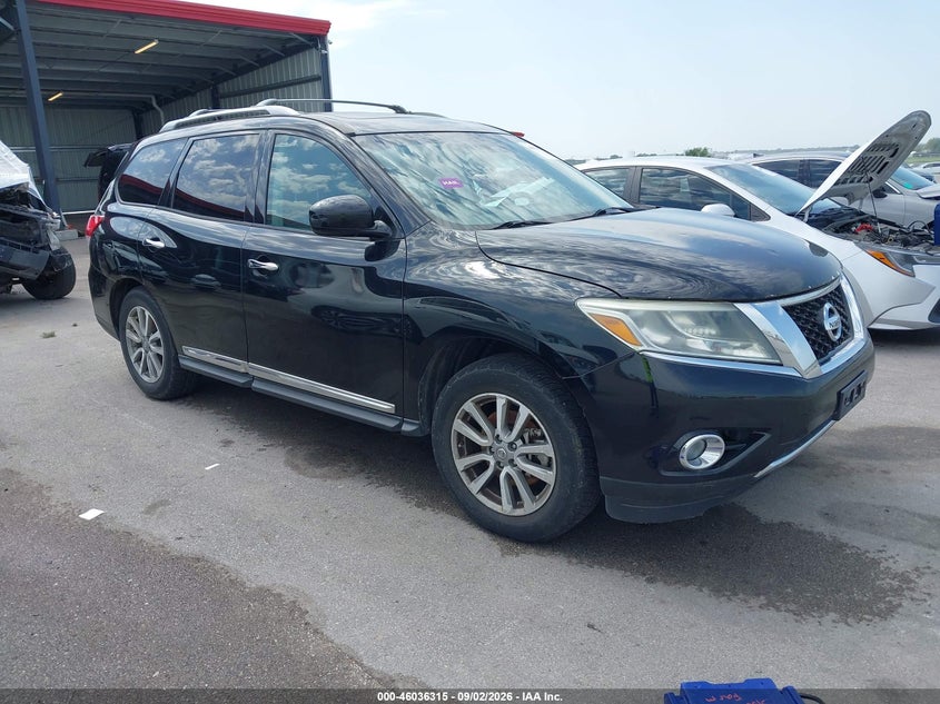 Photo of the 2013 NISSAN PATHFINDER SL