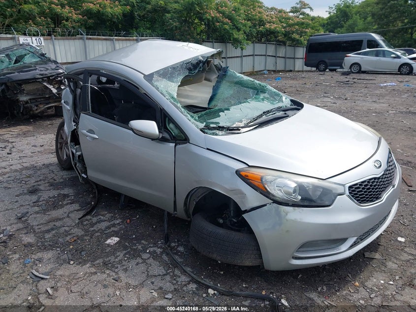 Photo of the 2015 KIA FORTE LX