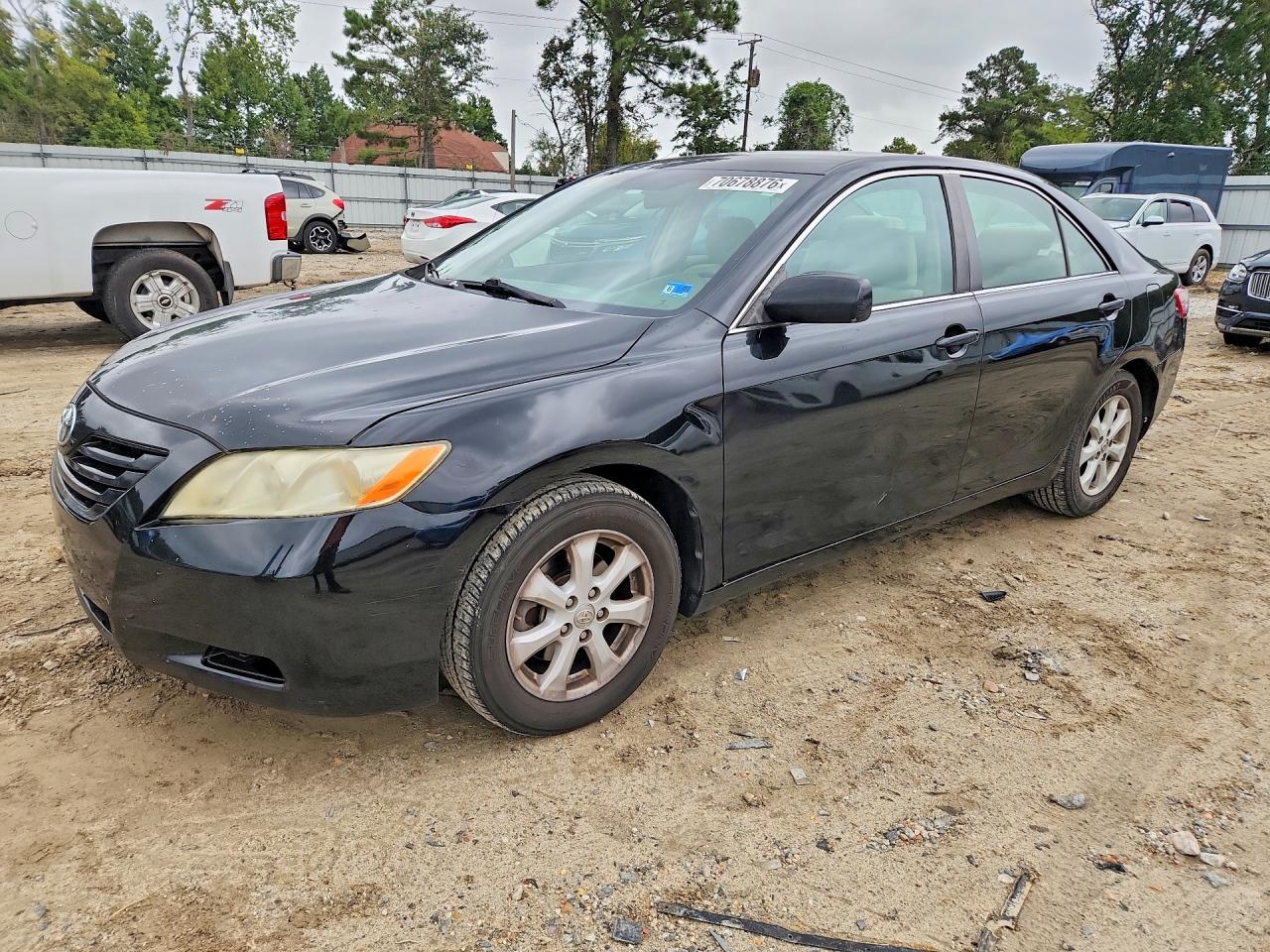 Photo of the 2007 TOYOTA CAMRY LE