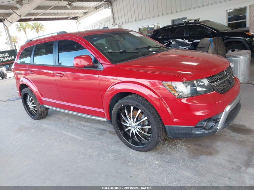 Photo of the 2015 DODGE JOURNEY CROSSROAD