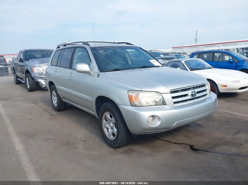 Photo of the 2005 TOYOTA HIGHLANDER