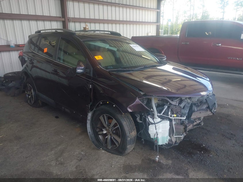Photo of the 2018 TOYOTA RAV4 XLE