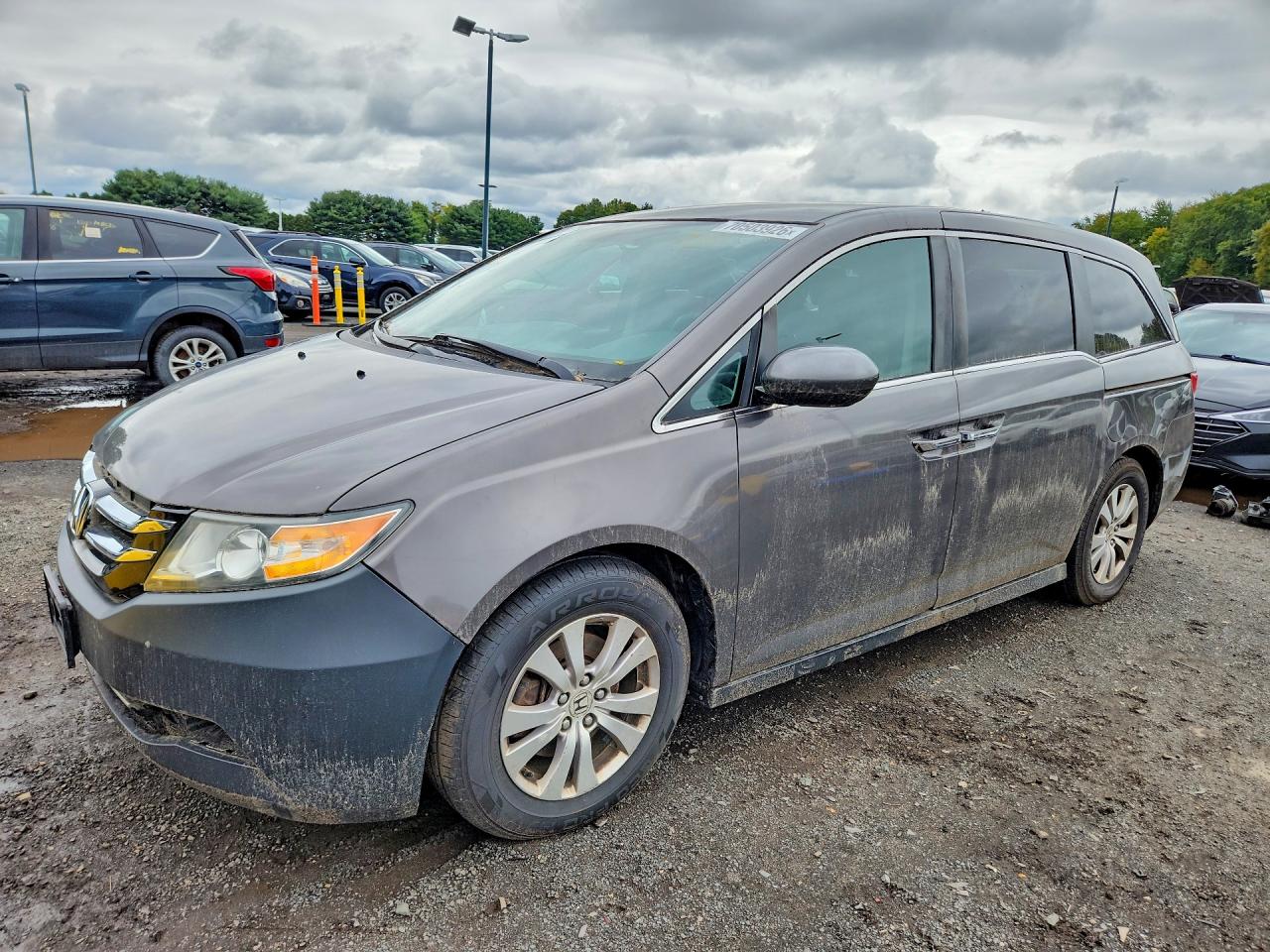 Photo of the 2016 HONDA ODYSSEY SE