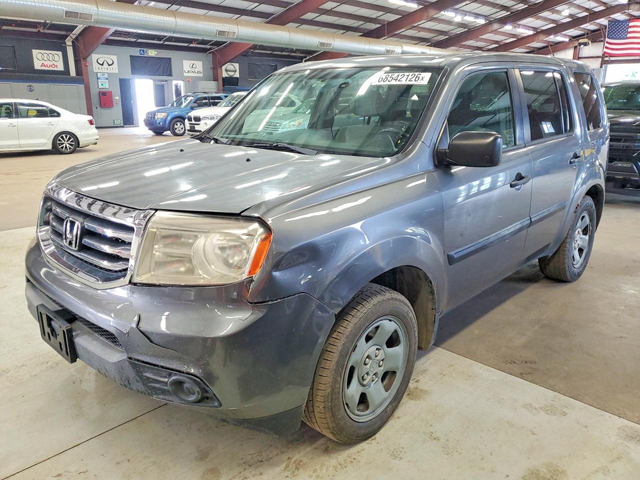 Photo of the 2013 HONDA PILOT LX