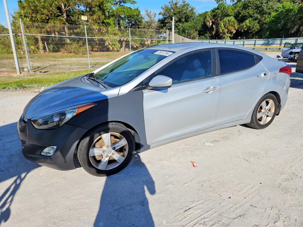 Photo of the 2013 HYUNDAI ELANTRA GLS