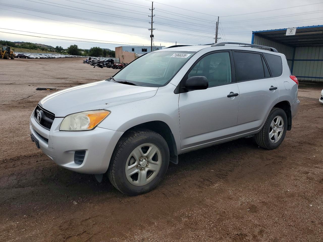 Photo of the 2012 TOYOTA RAV4 BASE