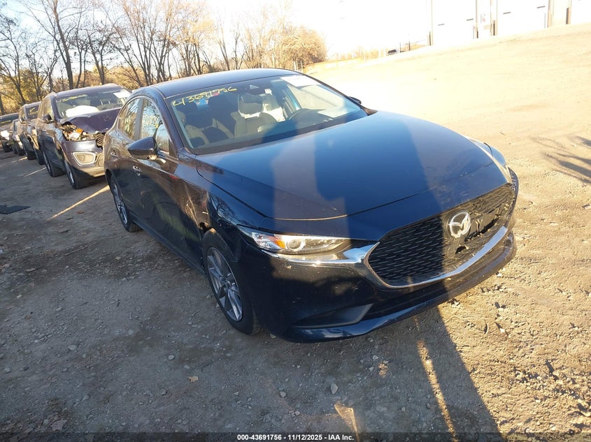 Photo of the 2020 MAZDA MAZDA3