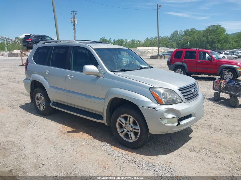 Photo of the 2004 LEXUS GX 470