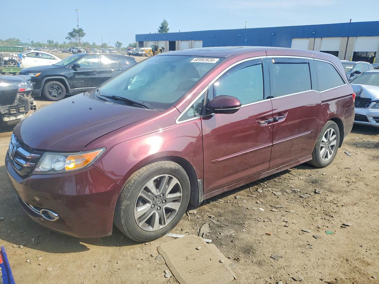 Photo of the 2015 HONDA ODYSSEY TOURING
