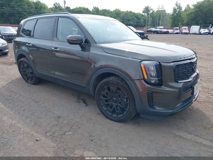 Photo of the 2021 KIA TELLURIDE SX