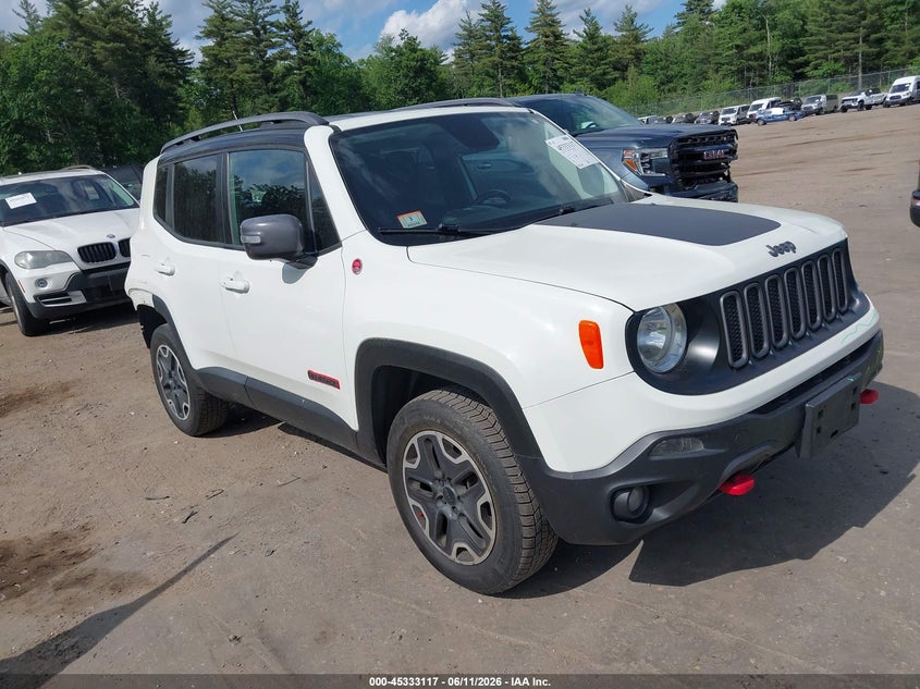 Photo of the 2015 JEEP RENEGADE TRAILHAWK
