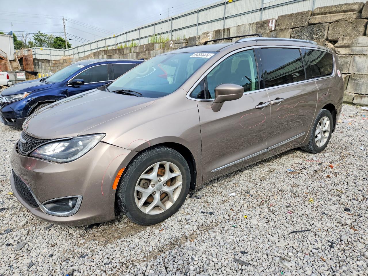 Photo of the 2017 CHRYSLER PACIFICA TOURING L PLUS