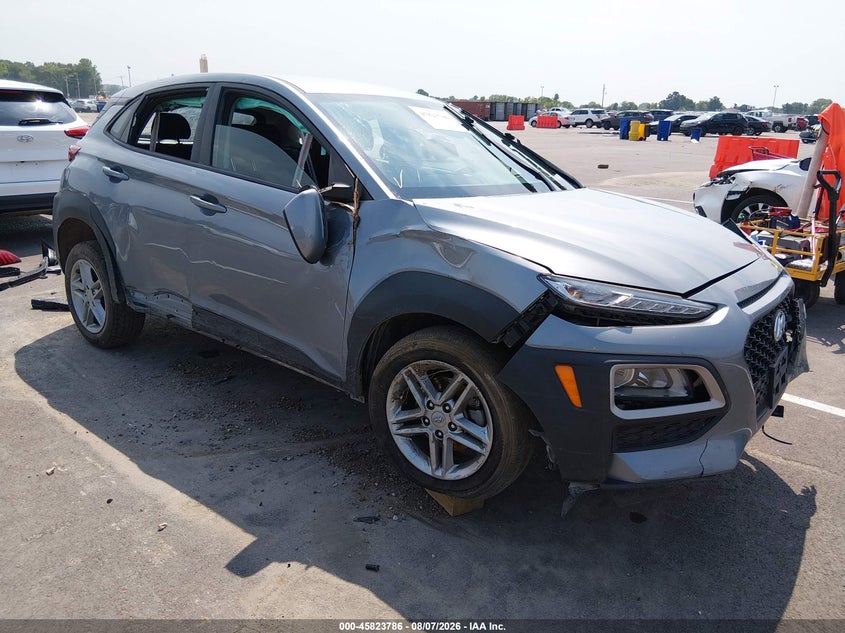 Photo of the 2021 HYUNDAI KONA SE