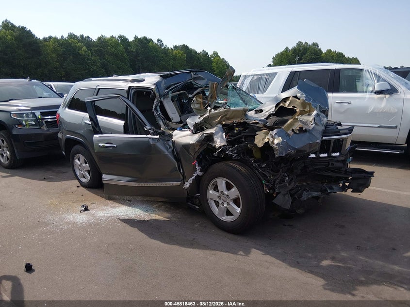 Photo of the 2012 JEEP GRAND CHEROKEE LAREDO
