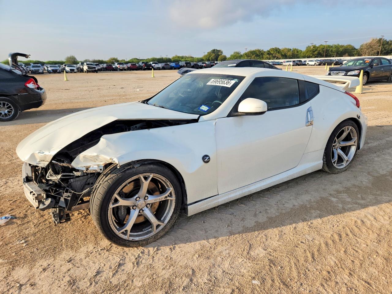 Photo of the 2012 NISSAN 370Z BASE