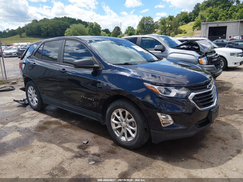 Photo of the 2020 CHEVROLET EQUINOX FWD LS