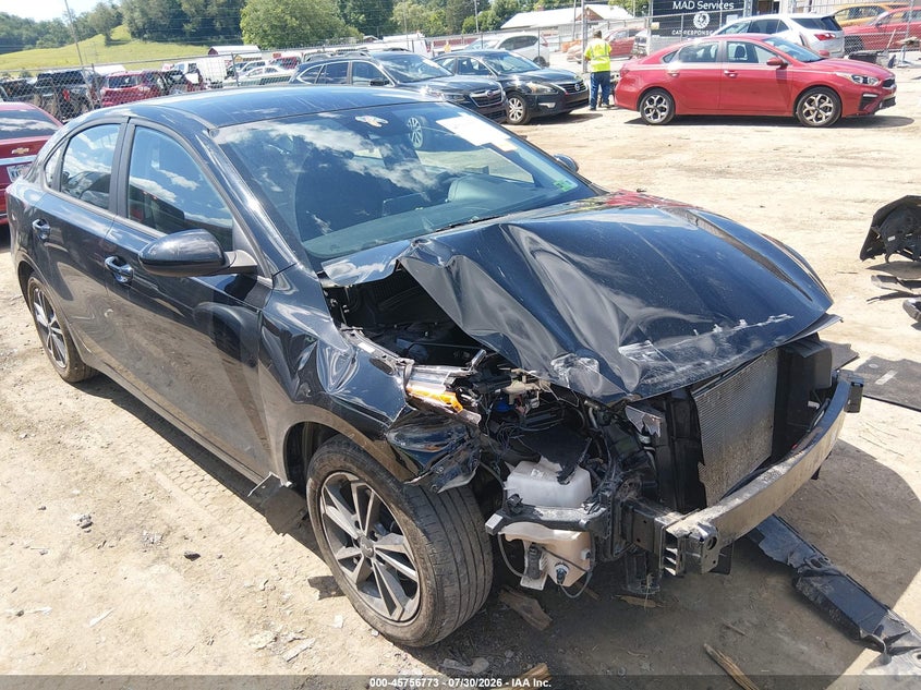 Photo of the 2023 KIA FORTE LXS