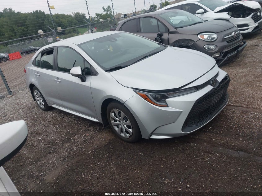 Photo of the 2022 TOYOTA COROLLA LE